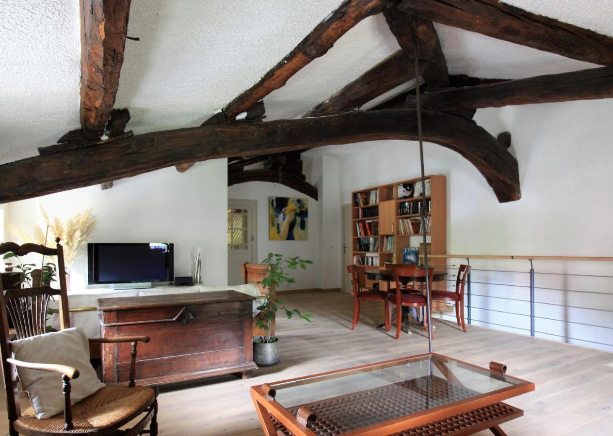 Un Jardin Secret Bed & Breakfast *